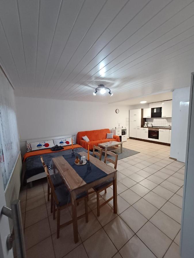 Rheinbrohl Ferienwohnung Neli Am Rhein מראה חיצוני תמונה